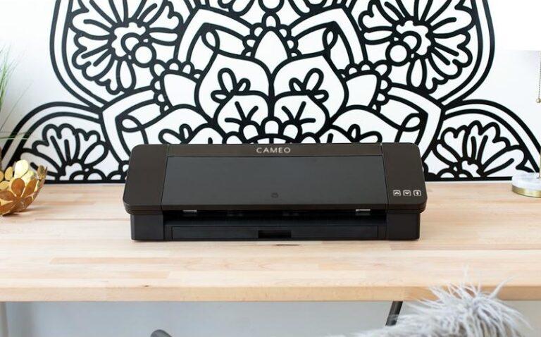 Silhouette Cameo 4