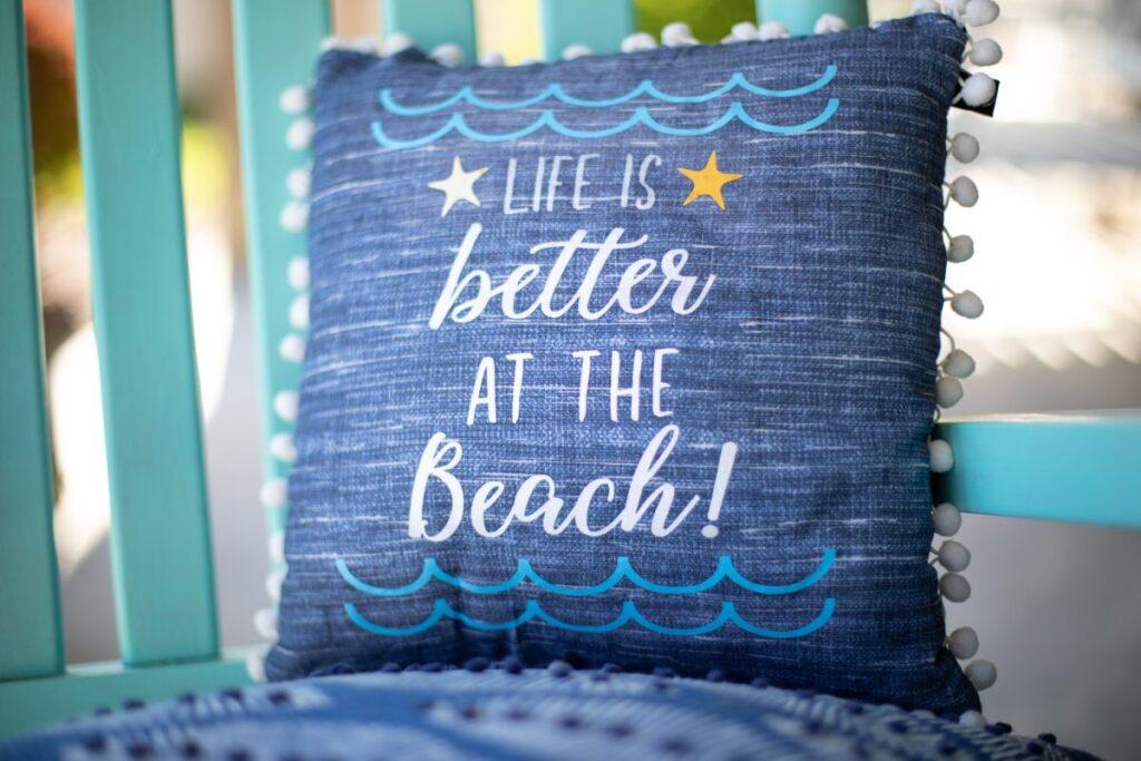 BeachPillow377A3328-1200x800-1-1024x683