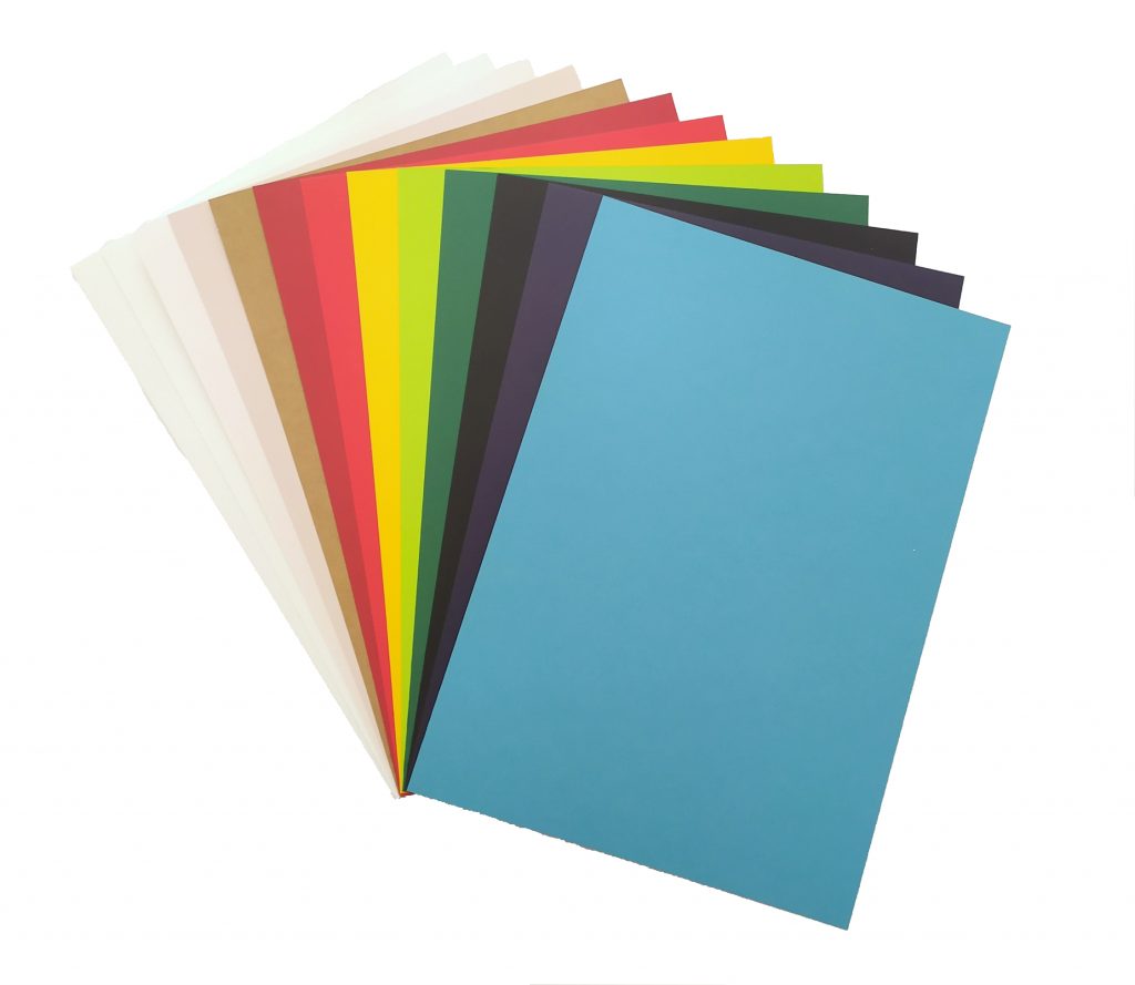 zestaw papierów kolorowych